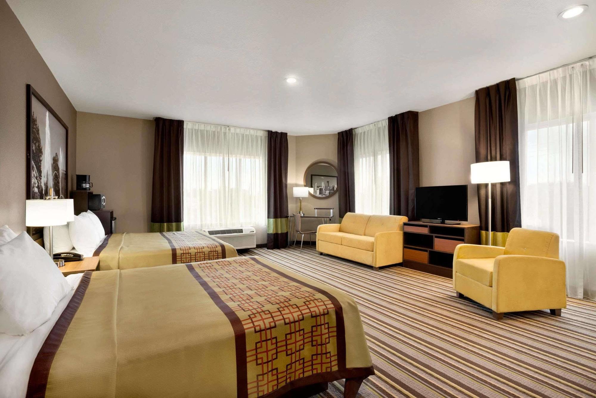 Super 8 By Wyndham Hershey Chocolate Avenue Екстериор снимка